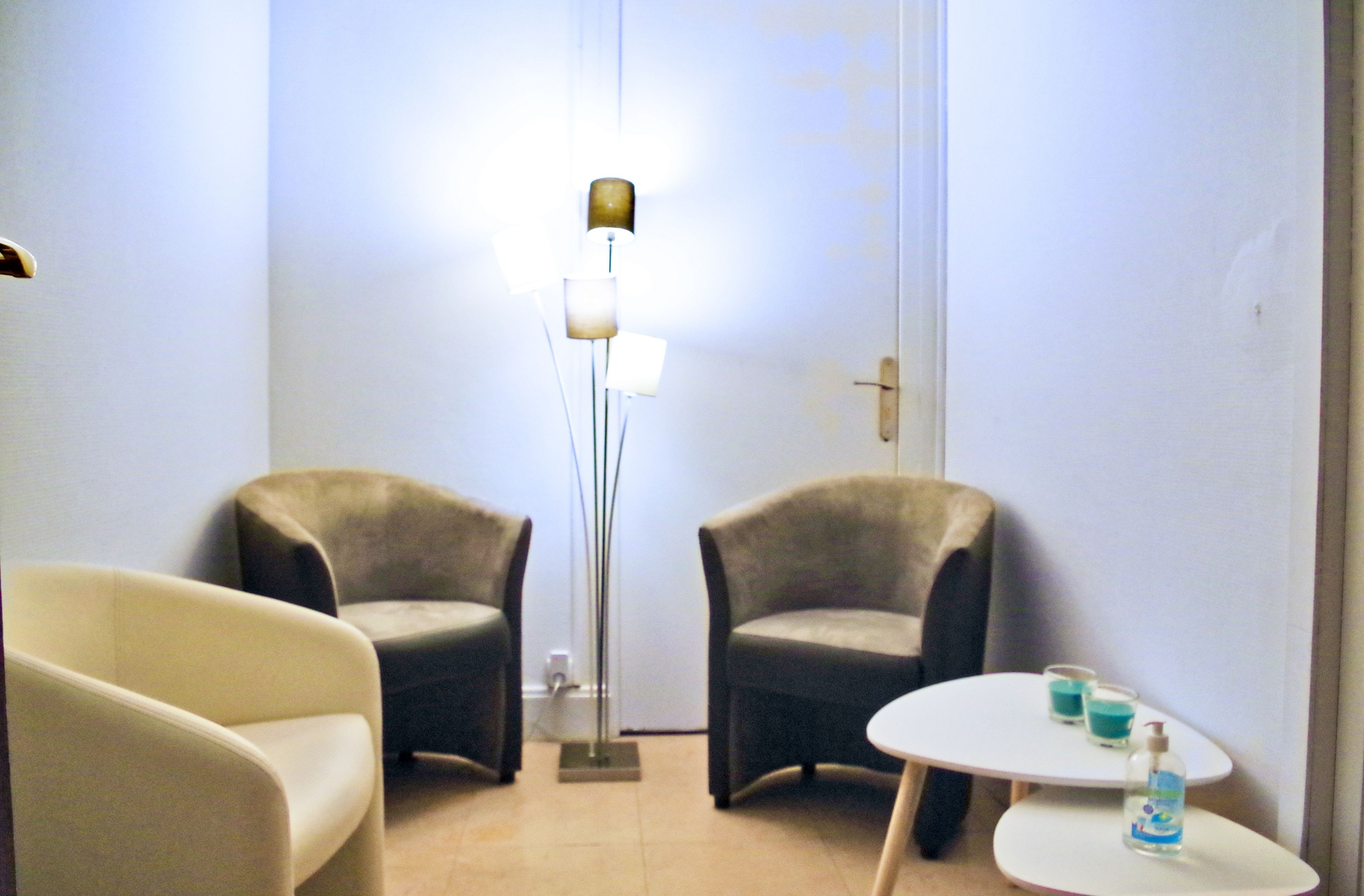 Salle d'attende 2