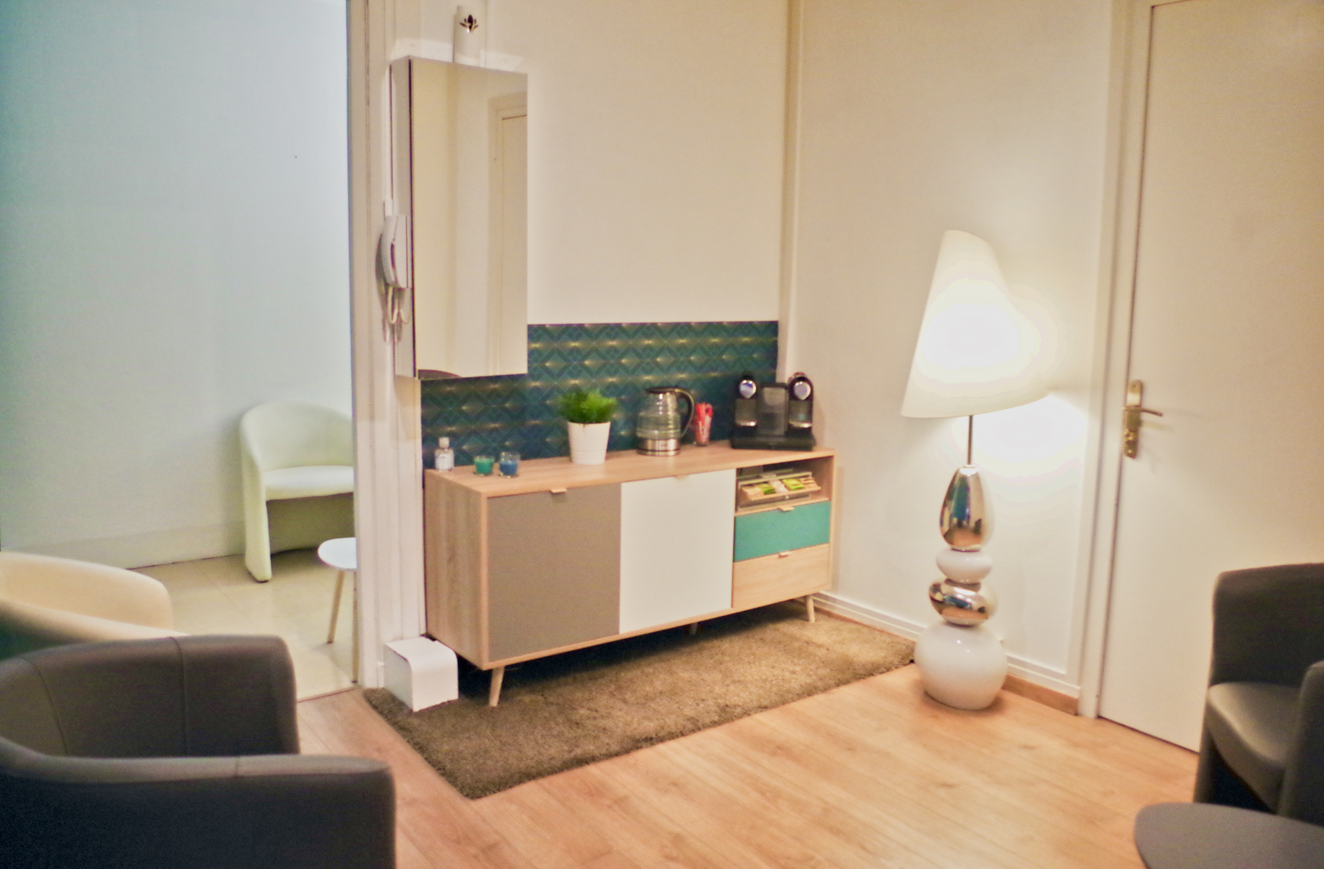 Salle d'attente 1